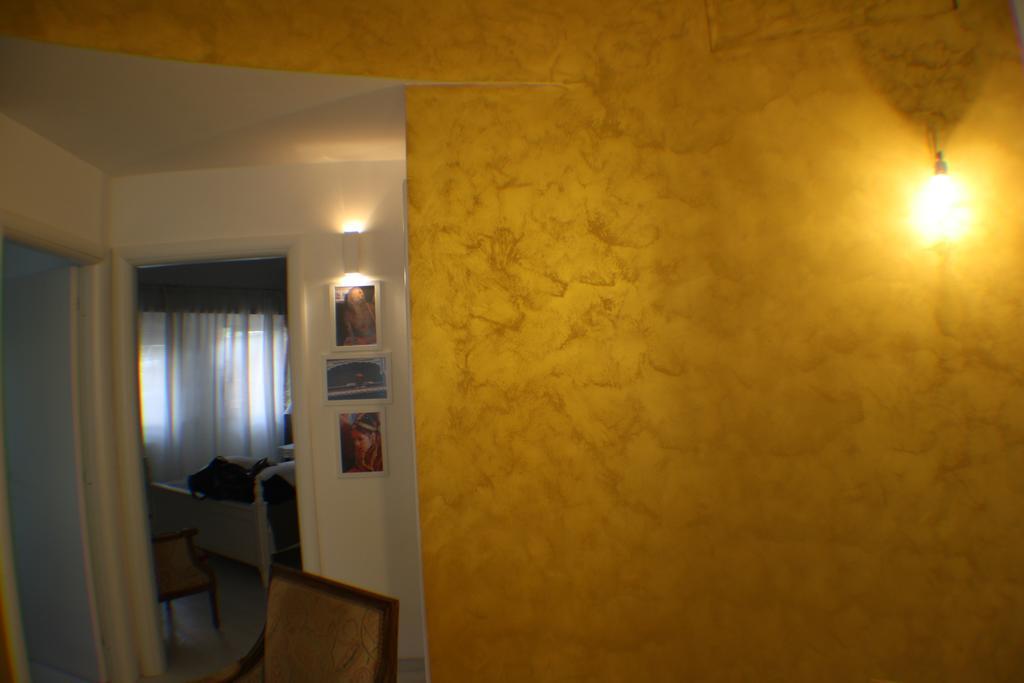Conny'S Home روما الغرفة الصورة